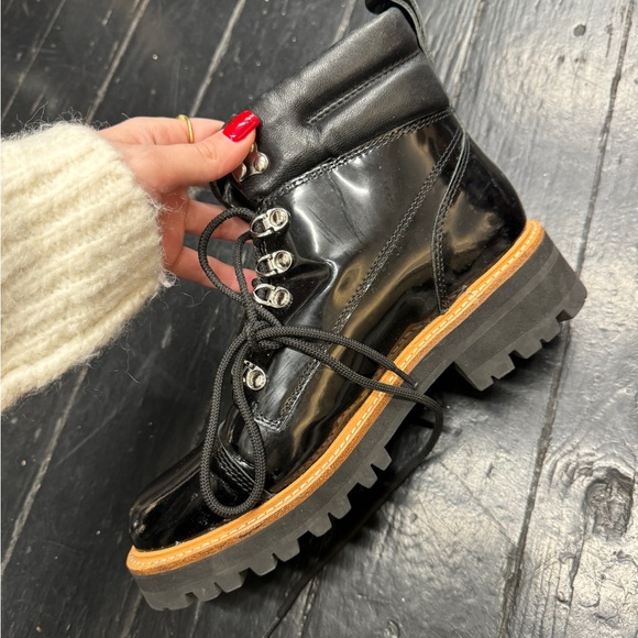 Black Leather boots - Picture 2 of 6